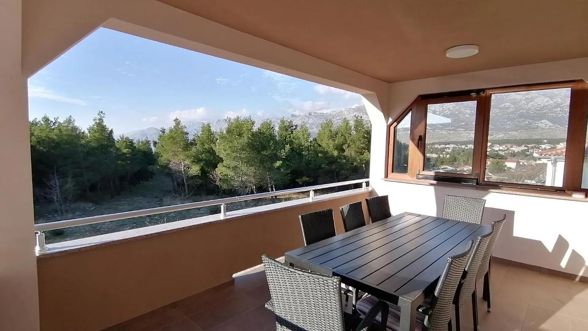 Wohnung Roncevic Mit Kamin, In Rovanjska Jasenice  Apartment