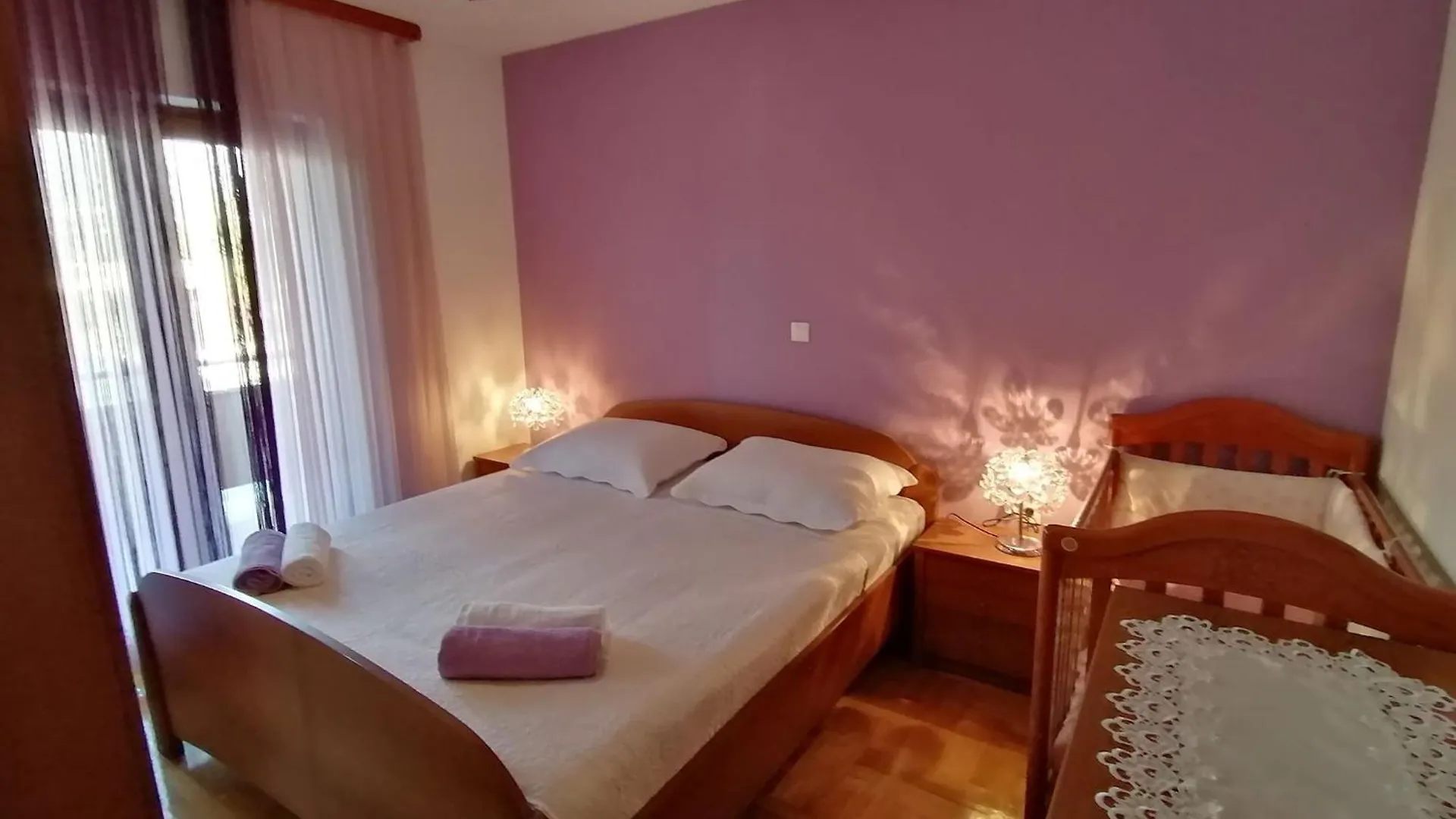Apartment Wohnung Roncevic Mit Kamin, In Rovanjska Jasenice