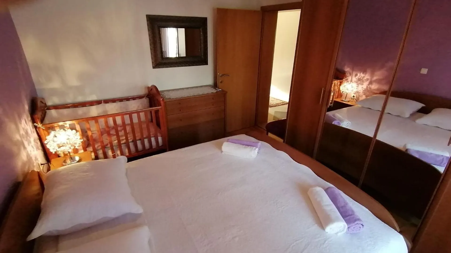 Wohnung Roncevic Mit Kamin, In Rovanjska Jasenice  0*, Jasenice (Zadar) Kroatien