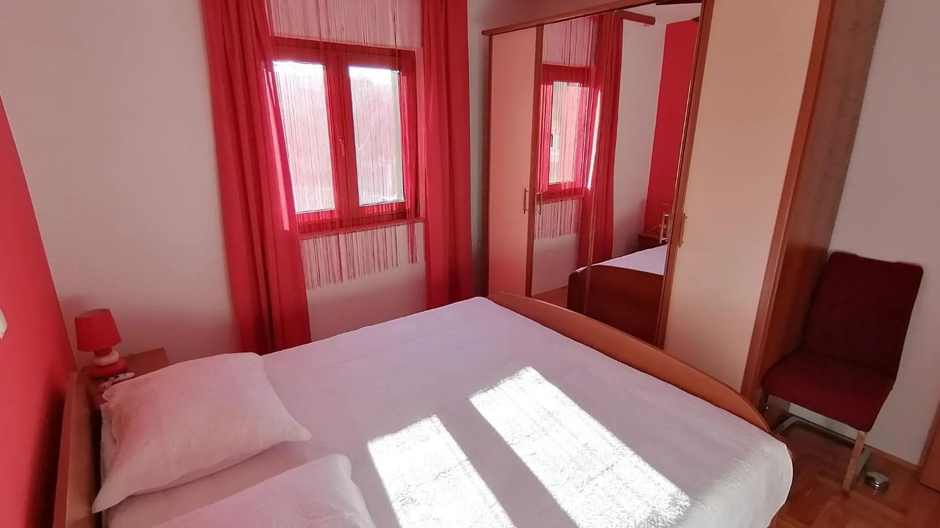 Wohnung Roncevic Mit Kamin, In Rovanjska Jasenice  Apartment Jasenice (Zadar)